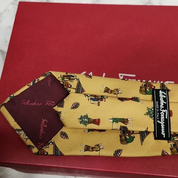 Salvatore Ferragamo Yellow Tie - Picture 4 of 4